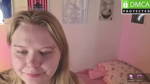 Snapshot of barbie_staze chatting on 05.14.26 Barbie Staze online show from 05.14.26