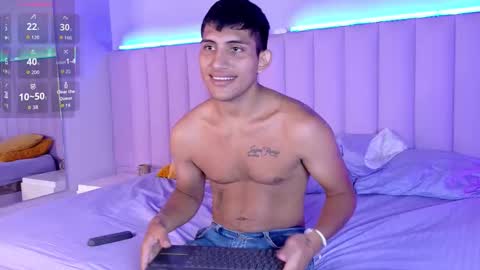 Snapshot of barbieandandru chatting on 10.14.25 barbieandandru online show from 10.14.25