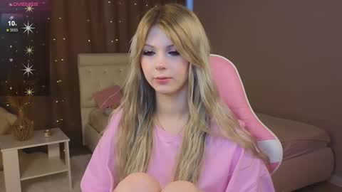 Snapshot of barbiee_b chatting on 03.02.25 Stacy online show from 03.02.25