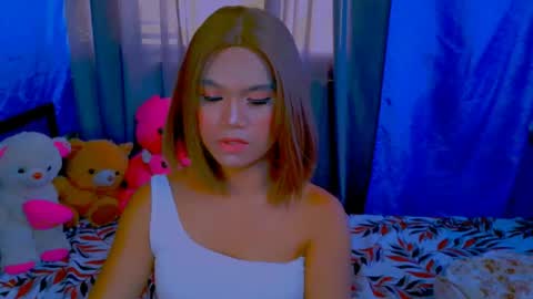 Snapshot of barbieee_hot chatting on 05.27.26 Barbie online show from 05.27.26