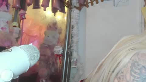 Snapshot of barbieely chatting on 12.20.24 ely ink online show from 12.20.24