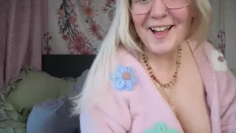 barbiegirl966 online show from 11.11.25