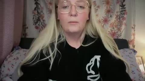 barbiegirl966 online show from 01.17.26