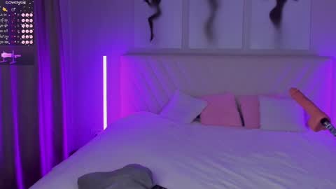  Emma online show from 02.03.25