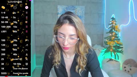 Snapshot of barbiie_scoth chatting on 12.22.24 Barbie Scot online show from 12.22.24