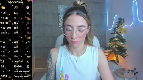 Snapshot of barbiie_scoth chatting on 12.29.24 Barbie Scot online show from 12.29.24