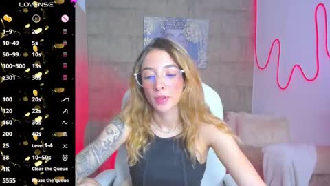 Snapshot of barbiie_scoth chatting on 03.02.25 Barbie Scot online show from 03.02.25