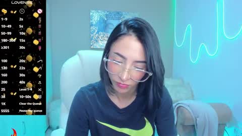 Snapshot of barbiie_scoth chatting on 09.19.25 Barbie Scot online show from 09.19.25