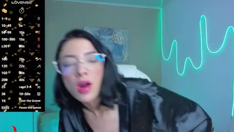 Snapshot of barbiie_scoth chatting on 10.19.25 Barbie Scot online show from 10.19.25