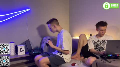 Fansly  Barney  and Kevin T  online show from 03.12.25