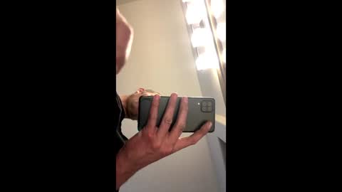 Snapshot of barniemay1 chatting on 01.28.25 barniemay1 online show from 01.28.25