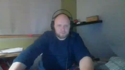 Snapshot of bart_poland chatting on 04.22.26 bart_poland online show from 04.22.26