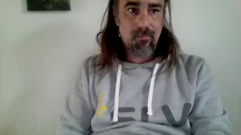 Snapshot of bartsex069 chatting on 10.27.25 bartsex069 online show from 10.27.25
