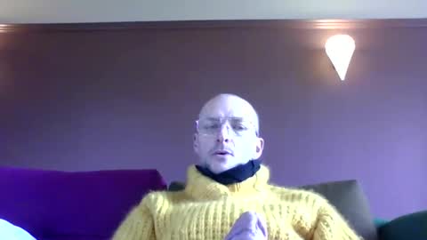 Snapshot of basiccamguy chatting on 01.13.25 basiccamguy online show from 01.13.25
