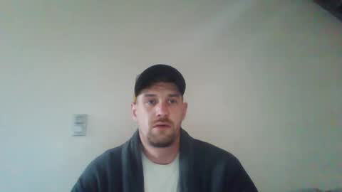 Snapshot of basteleus1 chatting on 02.25.25 basteleus1 online show from 02.25.25