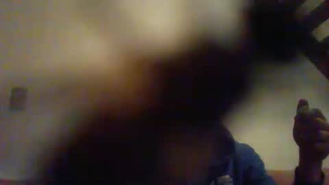 Snapshot of basteleus1 chatting on 10.03.25 basteleus1 online show from 10.03.25