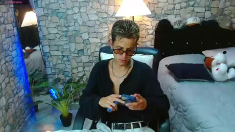 Snapshot of bastiaan_28 chatting on 05.06.26 Bastian online show from 05.06.26