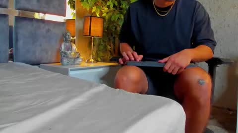 Snapshot of bastian_franco01 chatting on 09.19.25 Bastian Independent Model online show from 09.19.25