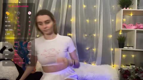 Snapshot of batewithkate chatting on 01.17.25 Katrin online show from 01.17.25