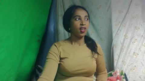Snapshot of bavianona chatting on 10.15.25 bavianona online show from 10.15.25