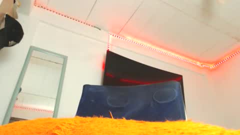 Snapshot of bayoletsweett chatting on 02.23.26 deivid online show from 02.23.26