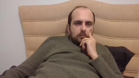 Snapshot of bayto chatting on 12.29.24 bayto online show from 12.29.24