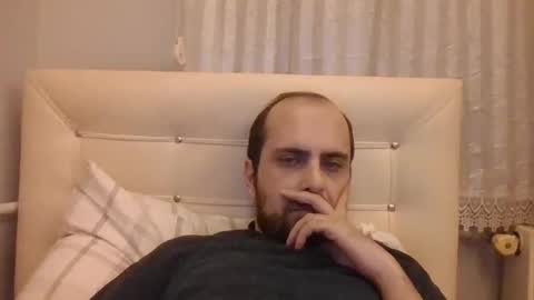 Snapshot of bayto chatting on 01.04.25 bayto online show from 01.04.25