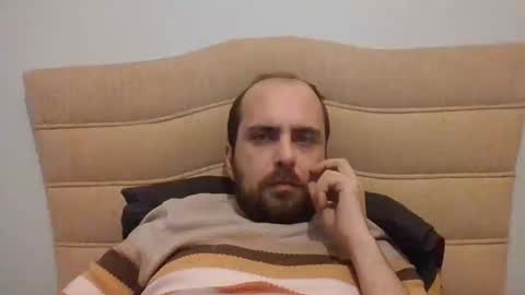 Snapshot of bayto chatting on 01.10.25 bayto online show from 01.10.25