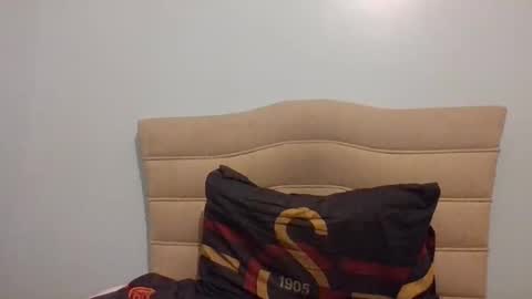 Snapshot of bayto chatting on 01.10.25 bayto online show from 01.10.25