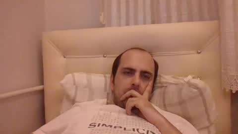 Snapshot of bayto chatting on 01.27.25 bayto online show from 01.27.25