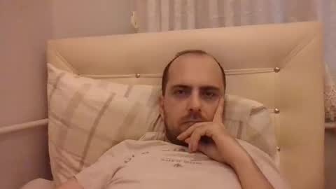 Snapshot of bayto chatting on 02.02.25 bayto online show from 02.02.25