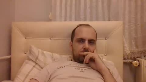 Snapshot of bayto chatting on 02.02.25 bayto online show from 02.02.25