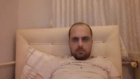 Snapshot of bayto chatting on 02.04.25 bayto online show from 02.04.25