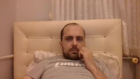 Snapshot of bayto chatting on 02.09.25 bayto online show from 02.09.25