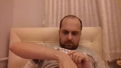 Snapshot of bayto chatting on 02.11.25 bayto online show from 02.11.25