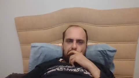 Snapshot of bayto chatting on 03.03.25 bayto online show from 03.03.25