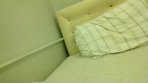 Snapshot of bayto chatting on 09.20.25 bayto online show from 09.20.25