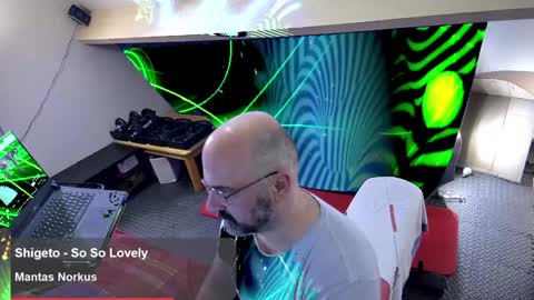 Snapshot of bazzz_8 chatting on 01.29.25 bazzz_8 online show from 01.29.25