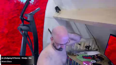 Snapshot of bazzz_8 chatting on 02.09.25 bazzz_8 online show from 02.09.25