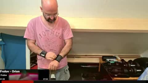 Snapshot of bazzz_8 chatting on 09.26.25 bazzz_8 online show from 09.26.25