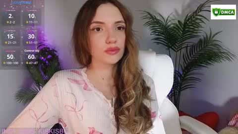 Snapshot of bb_cute1 chatting on 03.04.26 Kris online show from 03.04.26