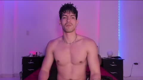 Valentino online show from 02.18.25