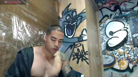 Snapshot of bbc_monster1 chatting on 05.11.26 Justin online show from 05.11.26