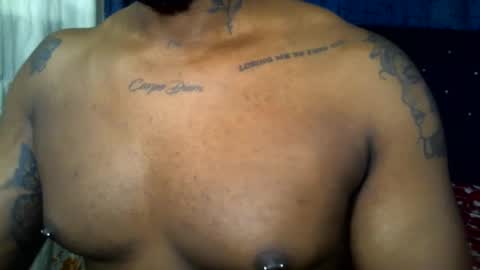 Snapshot of bbc_muscular chatting on 02.17.25 camilo online show from 02.17.25