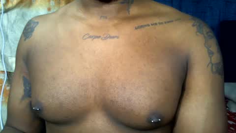 Snapshot of bbc_muscular chatting on 02.19.25 camilo online show from 02.19.25