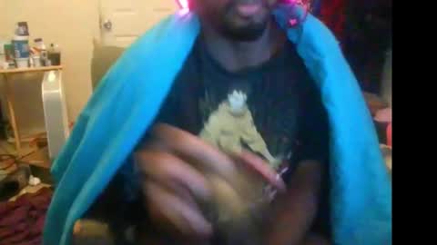 rocker n queen online show from 11.24.25