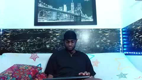 Snapshot of bbc_stallionn chatting on 10.01.25 Andrew online show from 10.01.25