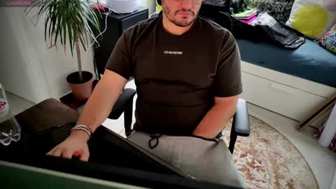 CallMeDaddy online show from 12.02.24