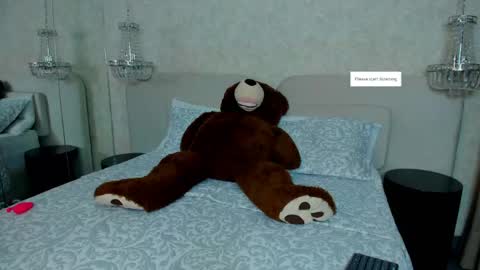 Snapshot of bblilith chatting on 05.14.26 bblilith online show from 05.14.26