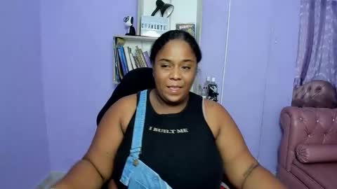 Snapshot of bbw_charlote chatting on 10.18.25 Charlote online show from 10.18.25
